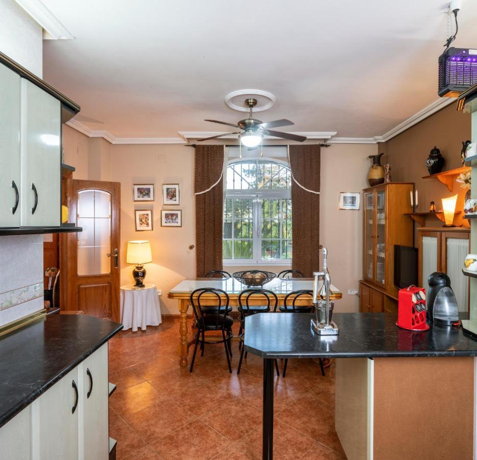 Вилла Vivienda Turistica Rural Mari Carmen Баэса Экстерьер фото